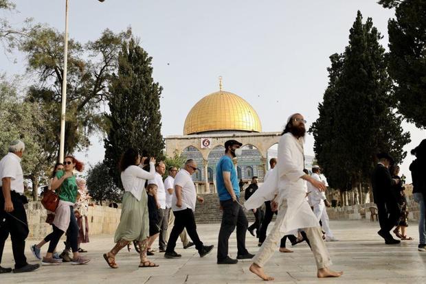 Raid on Al-Aqsa Mosque Compound by fanatic Jews 