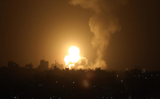Israeli warplanes bomb site in Gaza Strip 