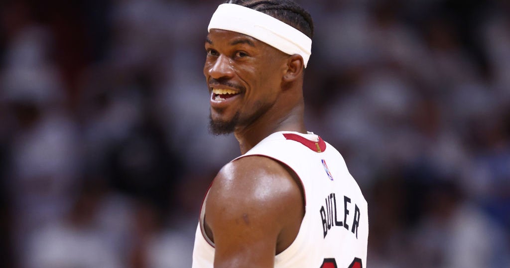 Butler Scores 45, Heat Defeat Hawks 115-105 For 2-0 Lead - CBS Miami
