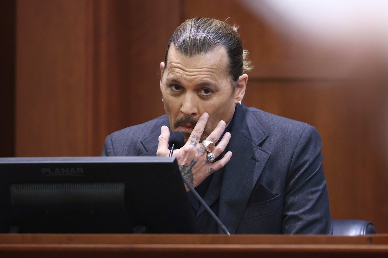 Amber Heard's lawyer focuses on Johnny Depp's texts: 
