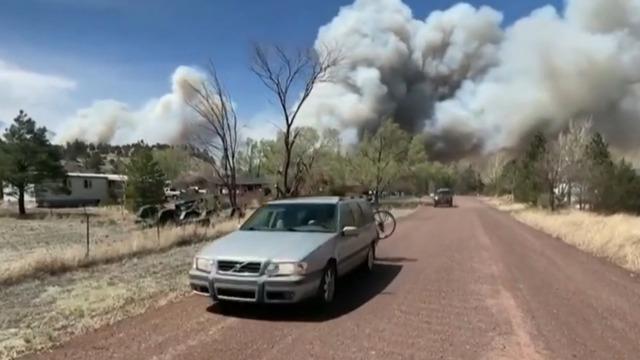 cbsn-fusion-crews-battle-to-contain-raging-arizona-wildfire-thumbnail-975469-640x360.jpg 