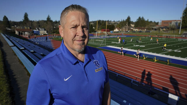 Praying Football Coach 