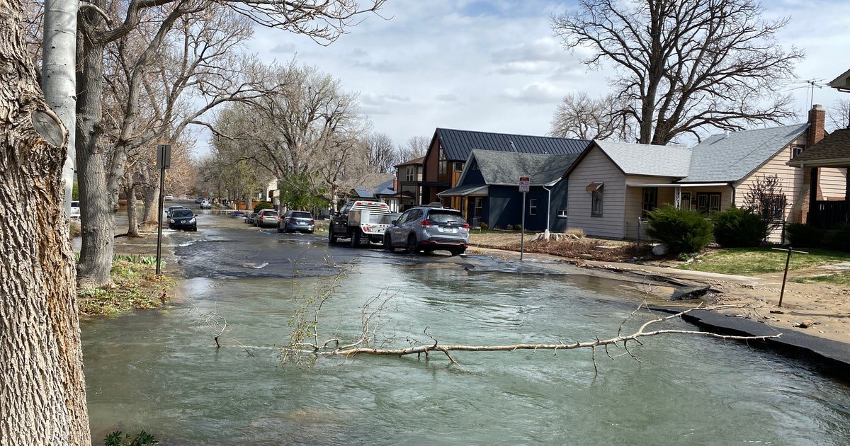 Large Water Main Break Creates Big Mess For Denver Neighborhood - CBS ...