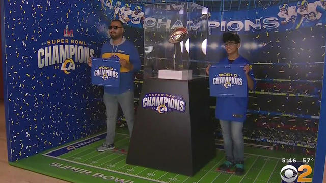 Super Bowl-Champion L.A. Rams Share Lombardi Trophy With Fans in Santa  Barbara, Sports