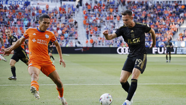 SOCCER: APR 24 MLS - LAFC at FC Cincinnati 