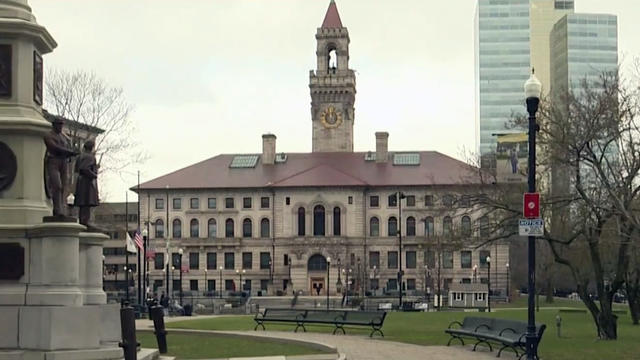 WorcesterCityHall.jpg 