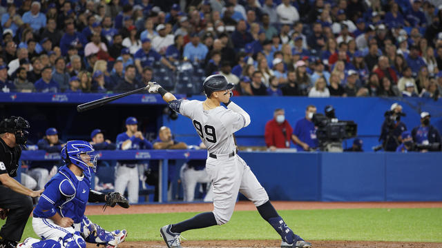 New York Yankees v Toronto Blue Jays 