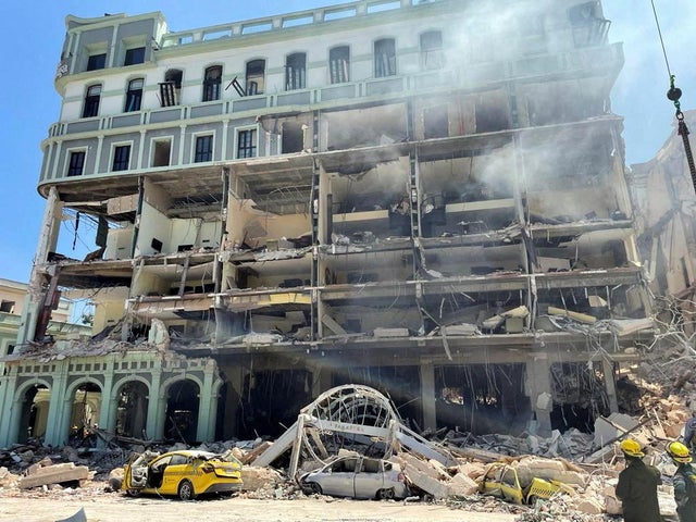 Aftermath of explosion at Hotel Saratoga, in Havana