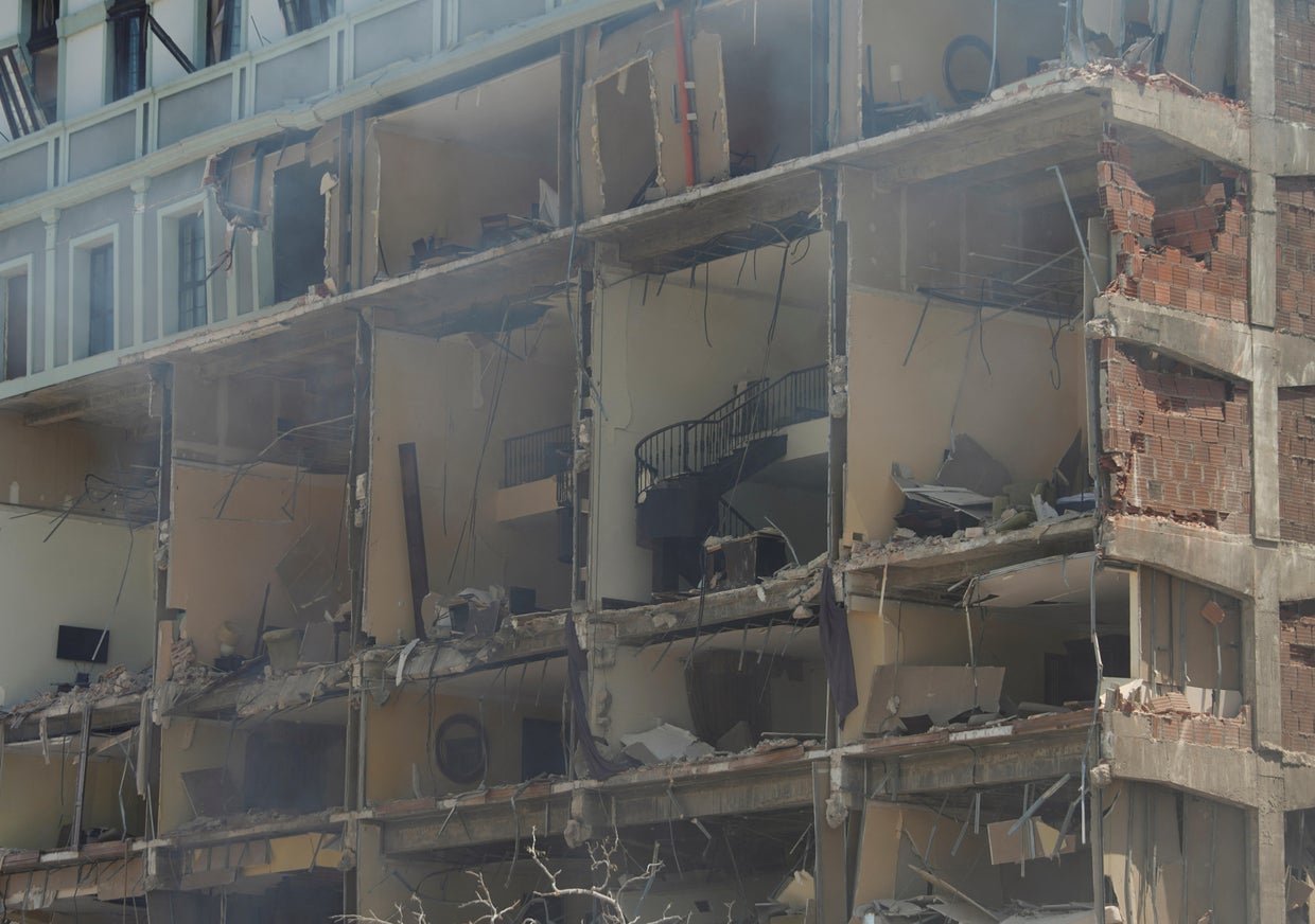 Aftermath of explosion at Hotel Saratoga, in Havana 