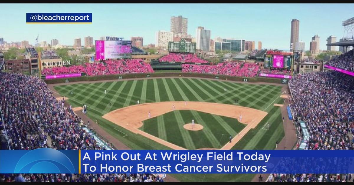 Cubs welcome cancer survivor on Mother's Day