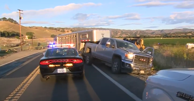 Big Rig, Horse Trailer Crash Leads To Blocked Lane In Yolo County - CBS ...
