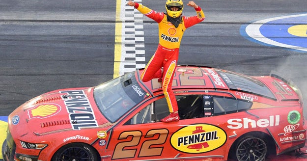 Logano Bumps His Way To Win - CBS Detroit