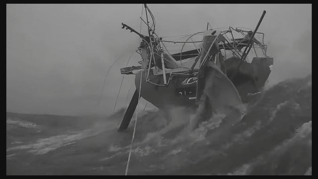 coast-guard-rescue-video-frame-798.jpg 