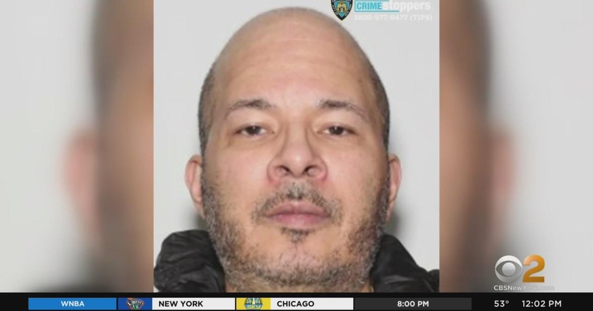 Suspect in Queens double shooting found dead - CBS New York