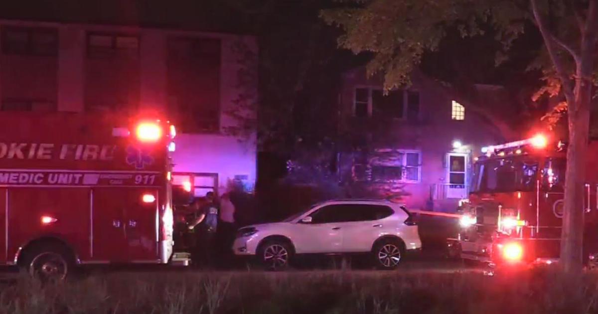 2 children shot, 1 fatally, inside apartment in Skokie CBS Chicago