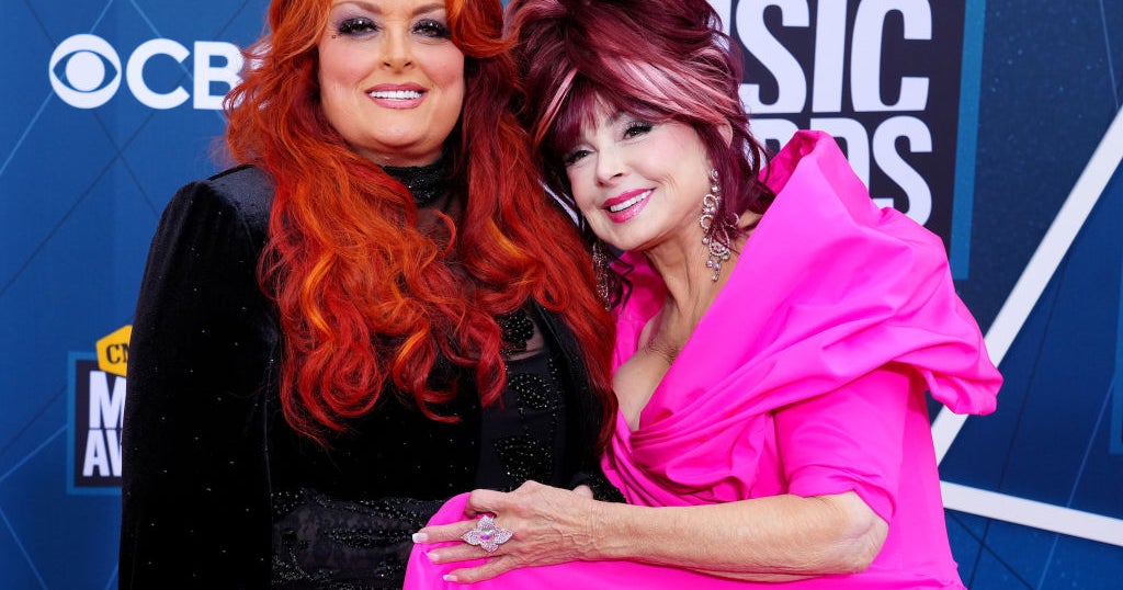 Naomi Judd Remembered At Public Memorial Over The Weekend CW Tampa