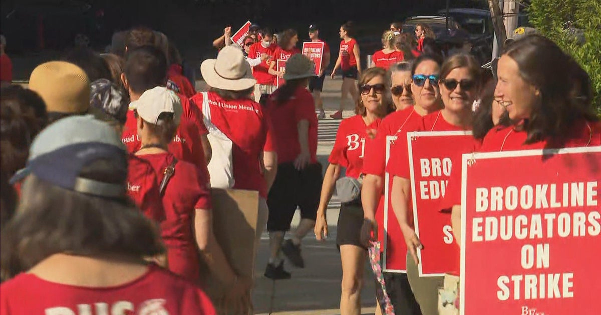 Brookline school teachers end oneday strike with new deal CBS Boston