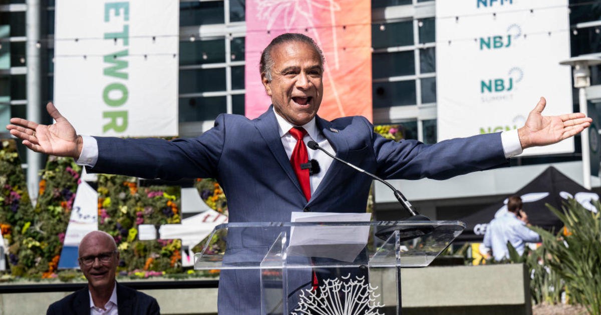 Anaheim, Angels Could Finalize $320 Million Stadium Deal