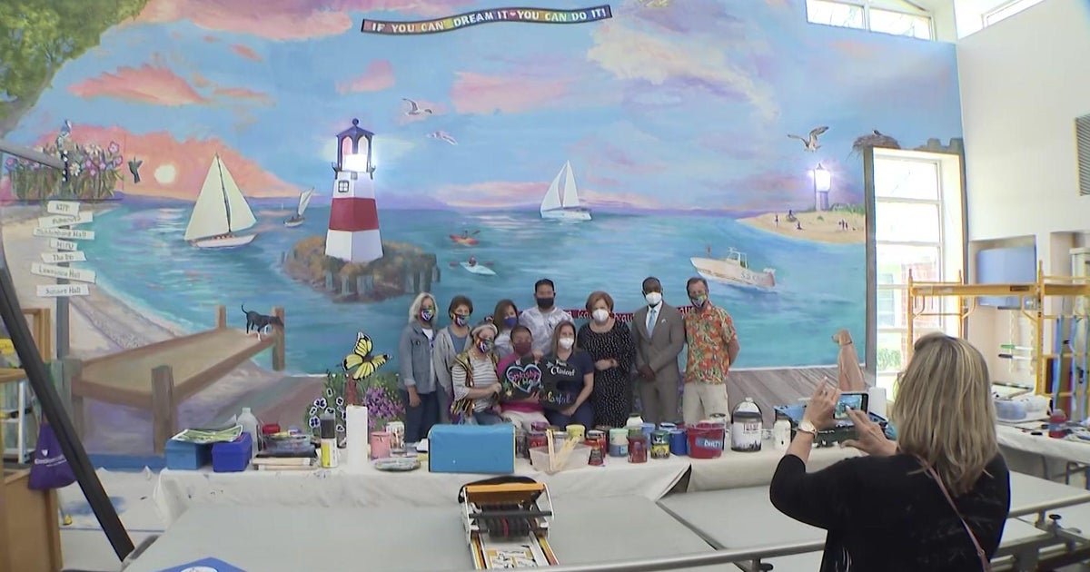 Splashes of Hope uses art to brighten Long Island burn units, treatment