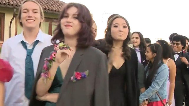 novato-prom.jpg 