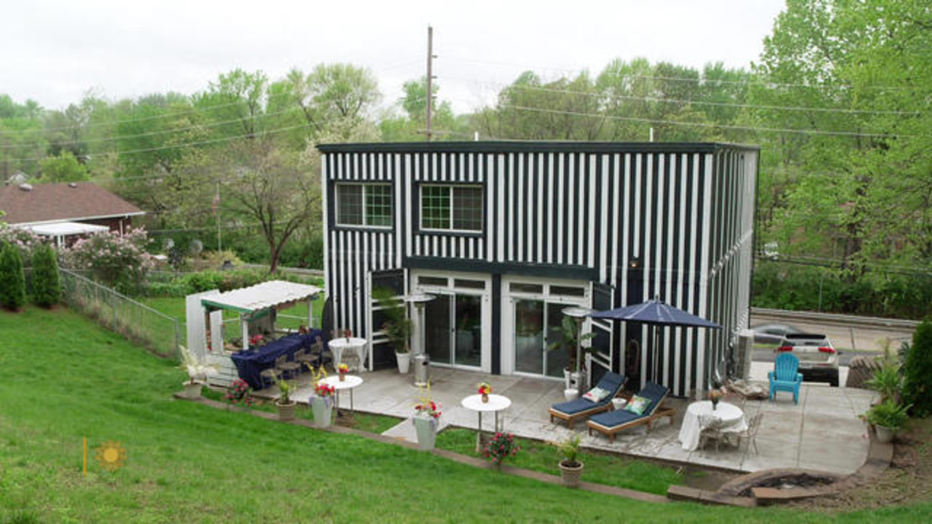 Container Houses - what you should know - ECONTAINERS