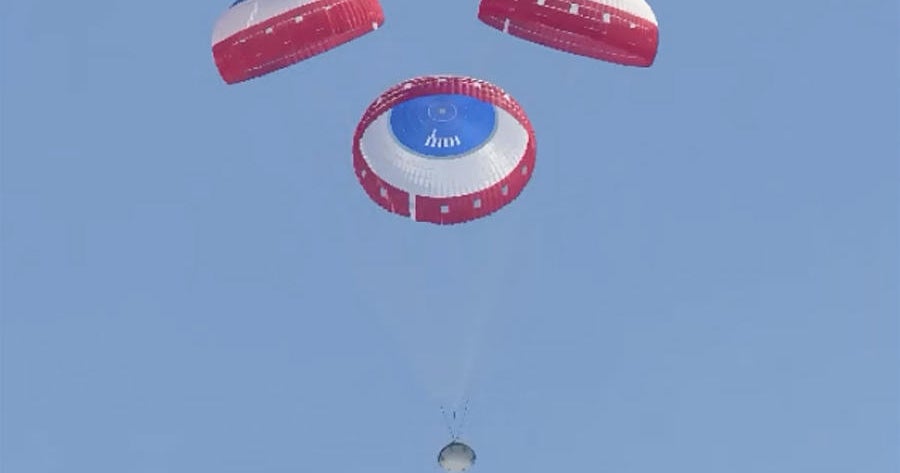 Boeing's Starliner crew capsule returns to Earth after successful test flight Boeing's Starliner crew capsule returns to Earth after successful test flight