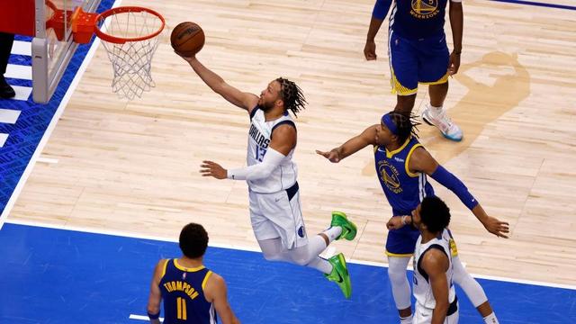 warriors-mavericks-playoffs-1399108355.jpg 