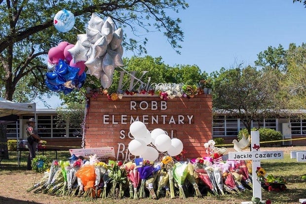 Ulvade school shooting 