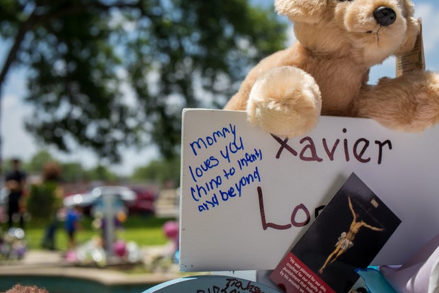 Uvalde school shooting 