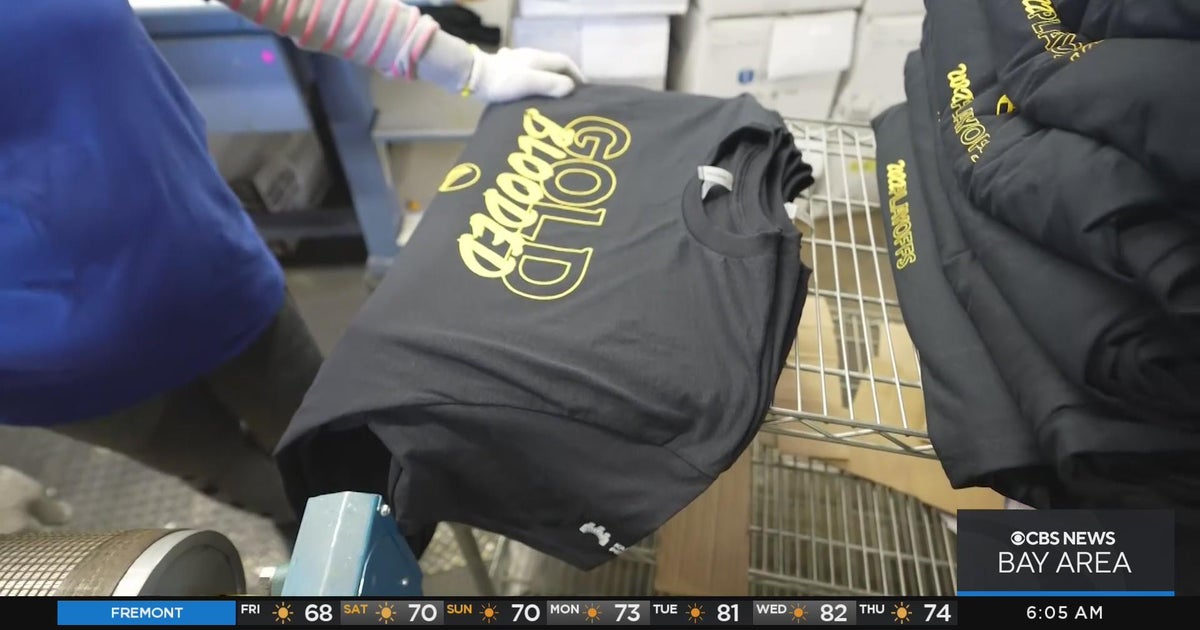 Warriors fans line up all night for gear as team advances to NBA Finals