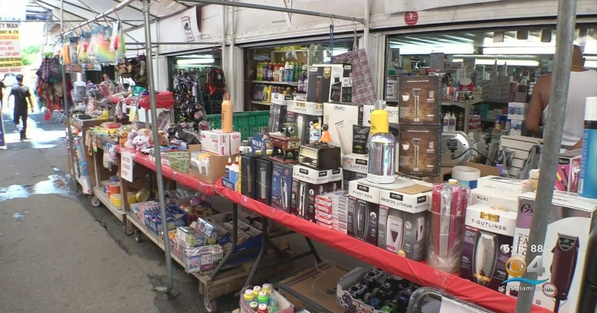 Opalocka Hialeah Flea Market Vendors 'We have to leave like dogs' CBS Miami