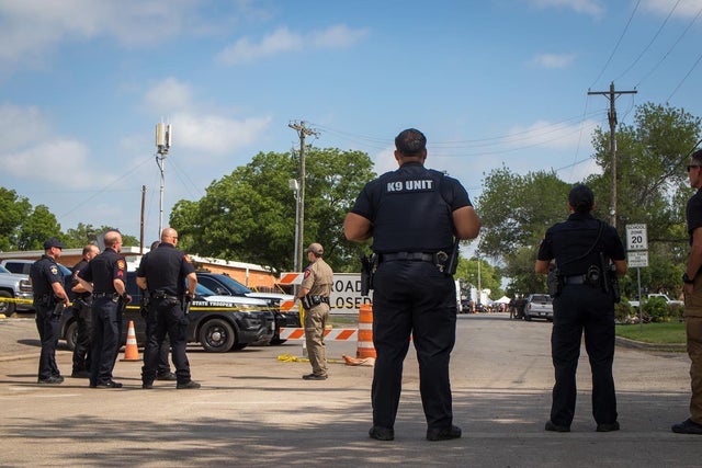 Uvalde school shooting 