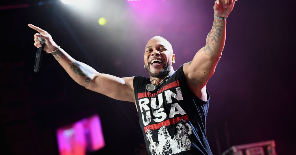 Rapper Flo Rida takes advantage of fortune, fame to raise Miami Gardens residents, space exactly where he was raised Rapper Flo Rida takes advantage of fortune, fame to raise Miami Gardens residents, space exactly where he was raised