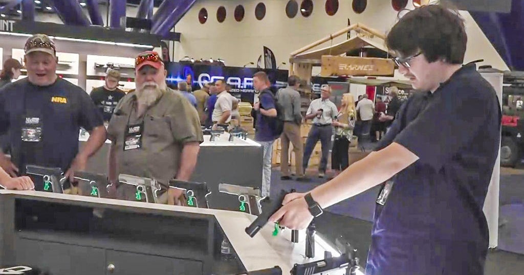 Trump speaks at NRA convention in Texas - CBS San Francisco