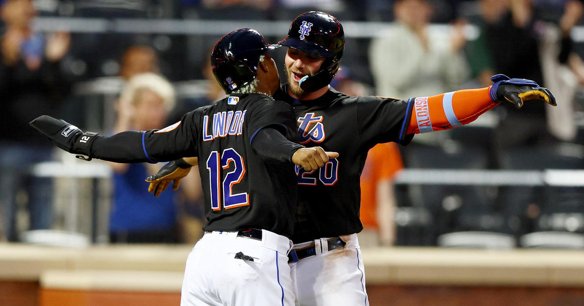 Pete Alonso homers, drives in 4, Mets hold off Phillies - CBS New York