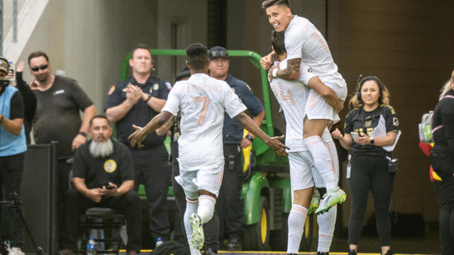 San Jose Earthquakes v Los Angeles FC 