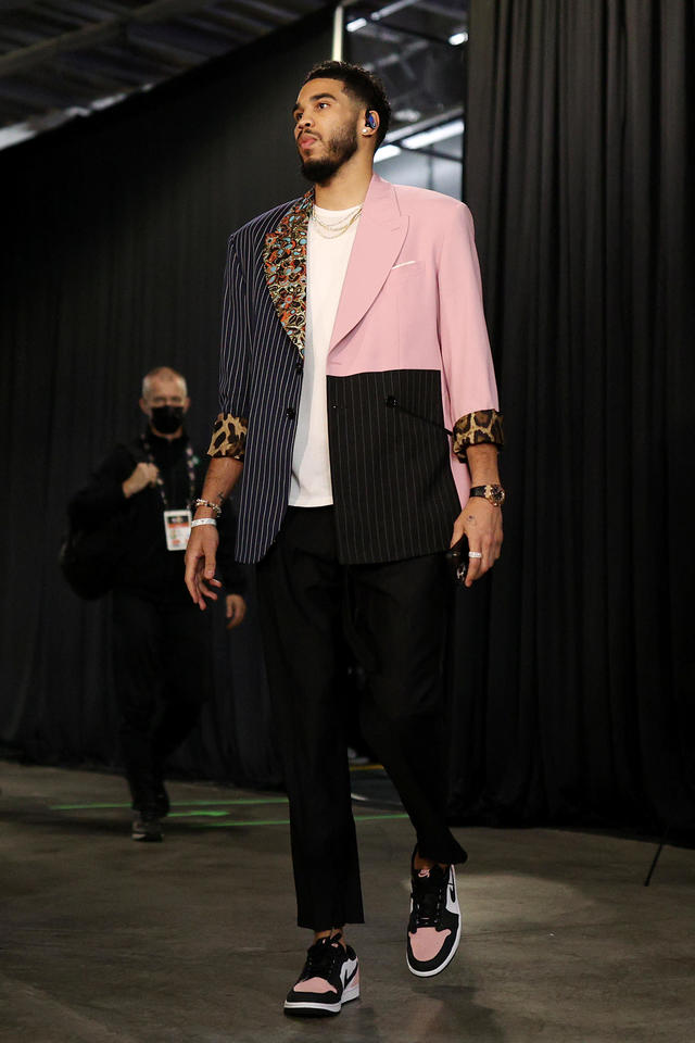 Jayson Tatum Outfit from May 10, 2021  Nba outfit, Cool outfits for men,  Nba fashion
