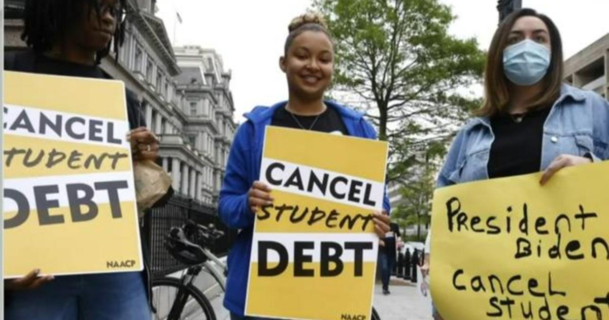 Forgiving $10,000 in student debt could cost the U.S. $300 billion