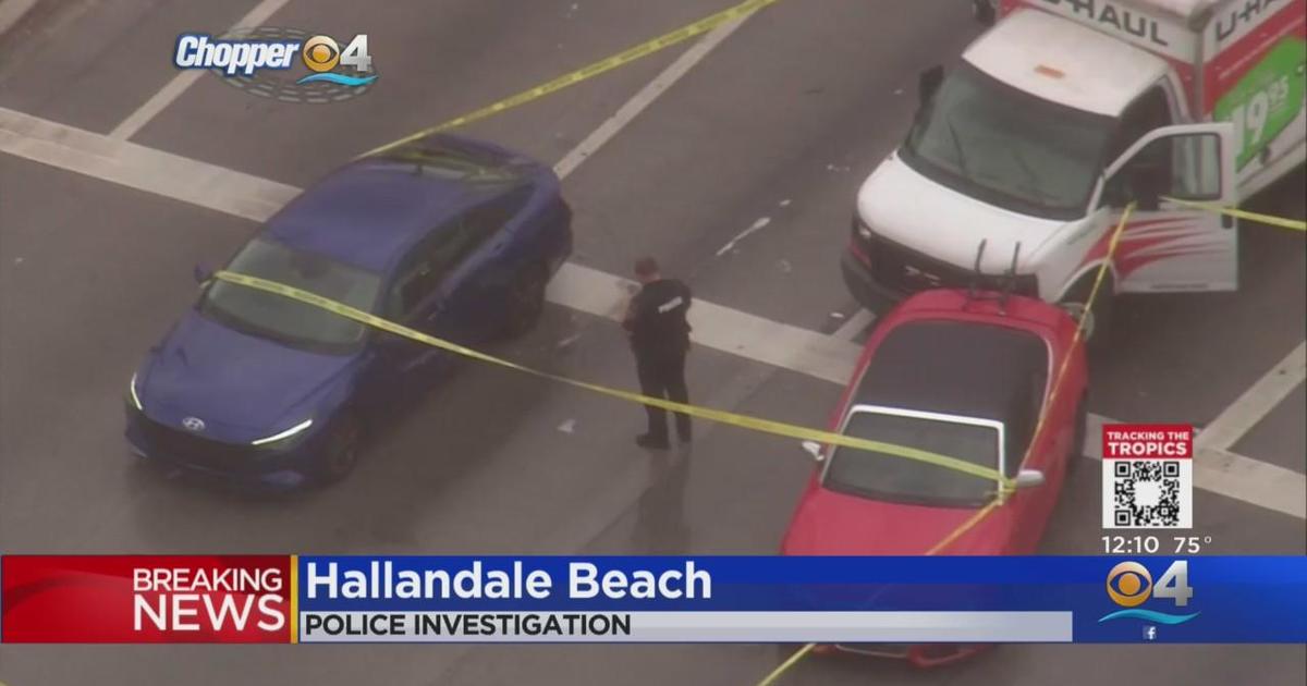 Police Activity On Hallandale Beach Boulevard Impacting Traffic Cbs Miami