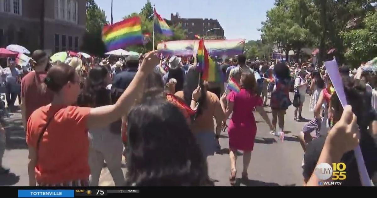 30th Annual Queens Pride Parade draws crowd of hundreds - CBS New York