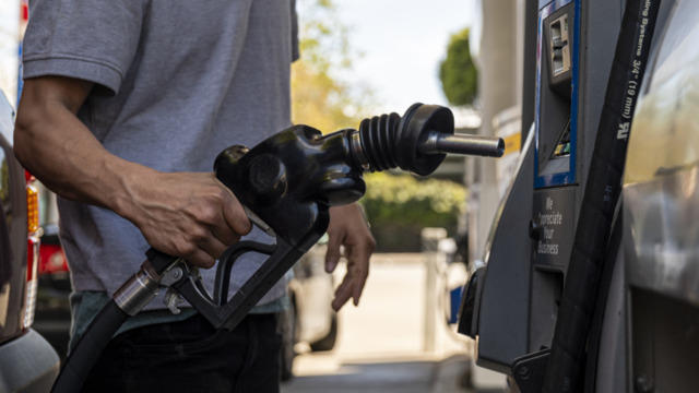 cbsn-fusion-gas-prices-continue-to-soar-across-the-country-as-the-national-average-reaches-a-new-high-thumbnail-1054008-640x360.jpg 