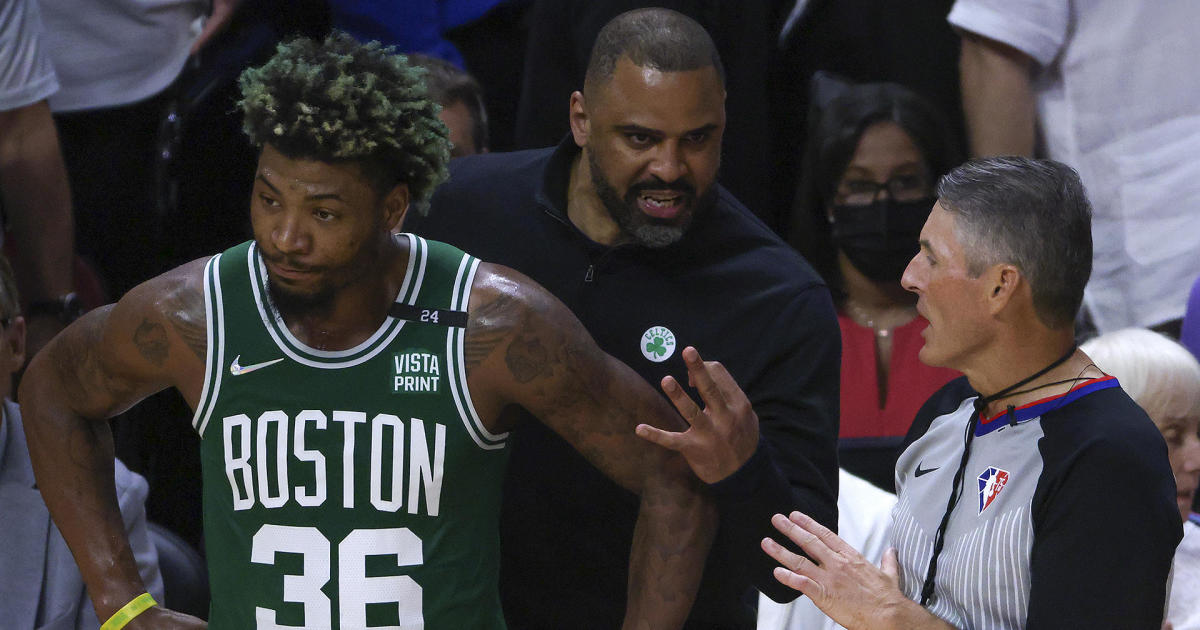 Scott Foster a Late Scratch for Game 6 Between Celtics and Bucks - Sports  Illustrated Boston Celtics News, Analysis and More