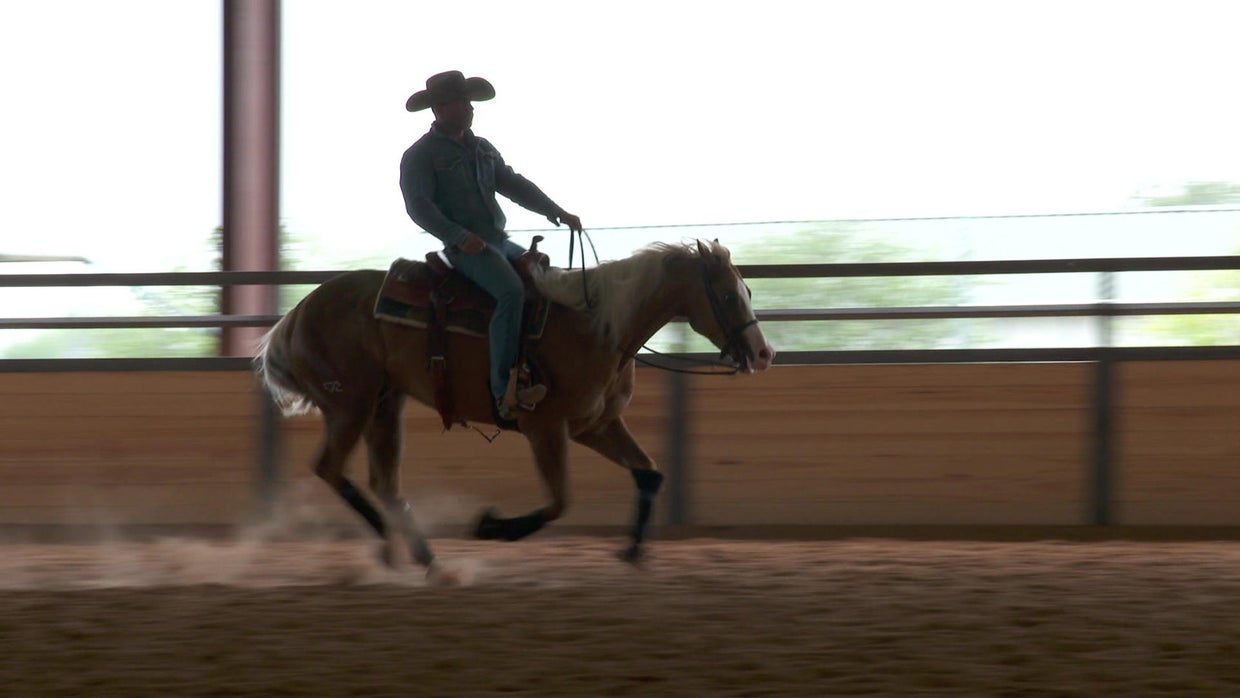 taylor-sheridan-riding.jpg 