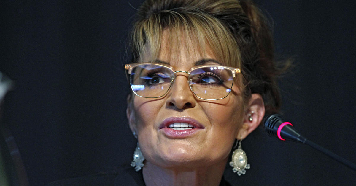 Palin holds early lead in special primary for Alaska's House seat