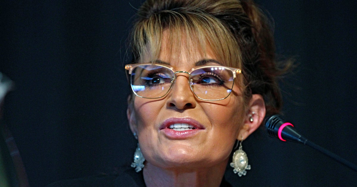 Palin holds early lead in special primary for Alaska's House seat