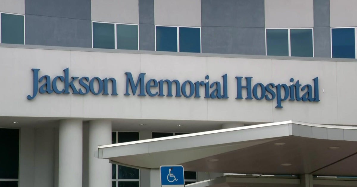 Miami-Dade inmate escapes outside Jackson Memorial Hospital ER Miami-Dade inmate escapes outside Jackson Memorial Hospital ER