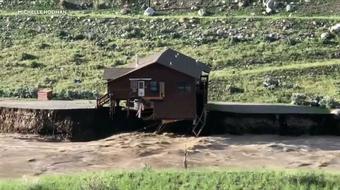 Family's home falls into Yellowstone floodwaters: "Like watching a live funeral" 