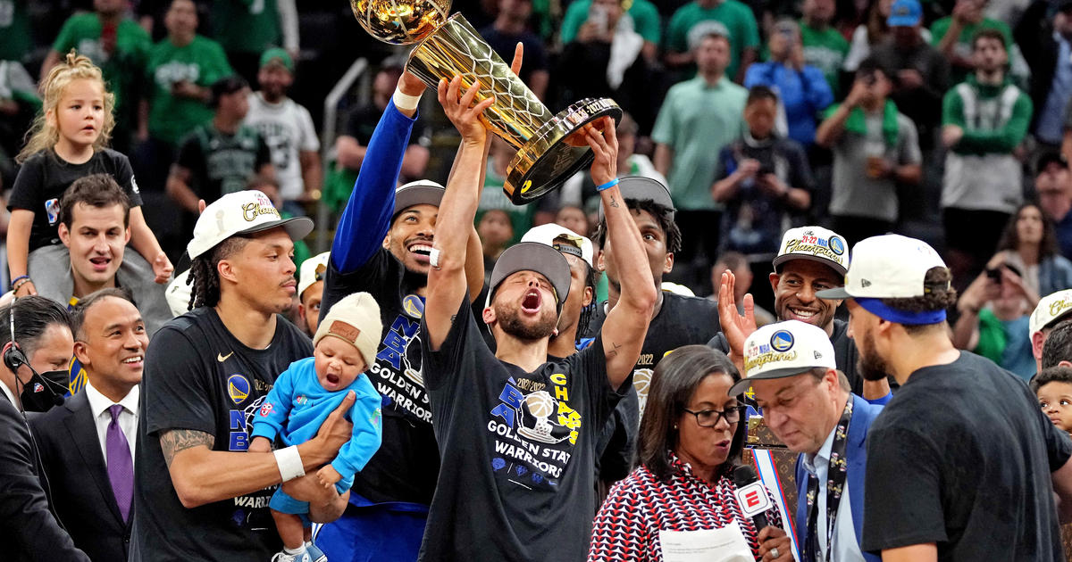 Golden State Warriors win 4th NBA title in 8 years as Curry comes up big thumbnail