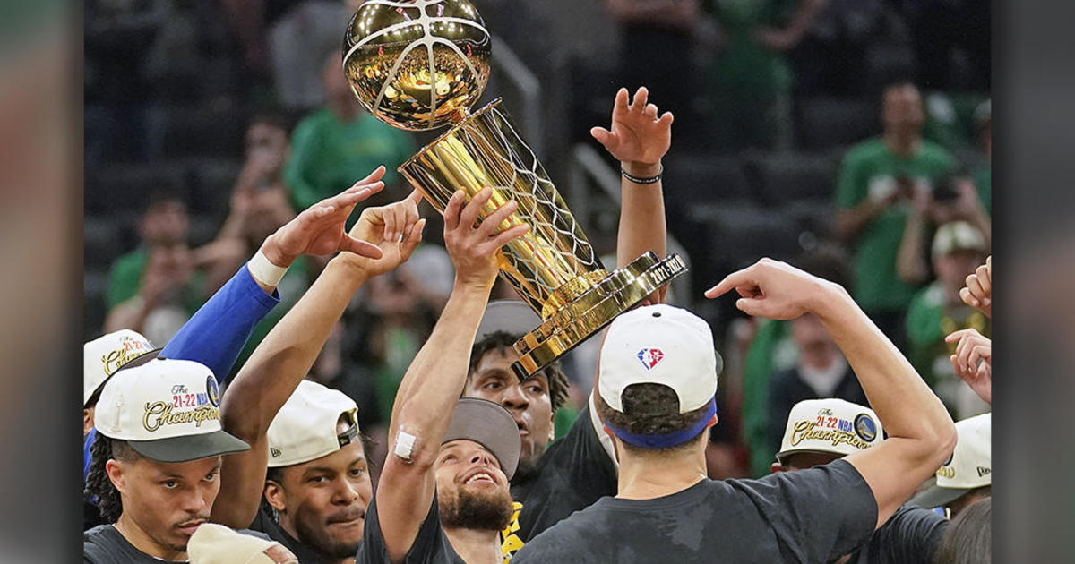 Golden State Warriors win 4th NBA title in 8 years, with Steph Curry coming  up big - CBS News