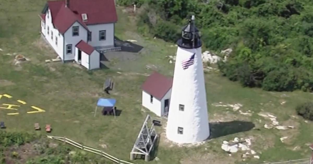 Volunteers Needed To Live On Bakers Island Maintain Salem Lighthouse Property Cbs Boston 